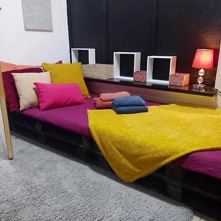 Residencial Brazen Panzió *